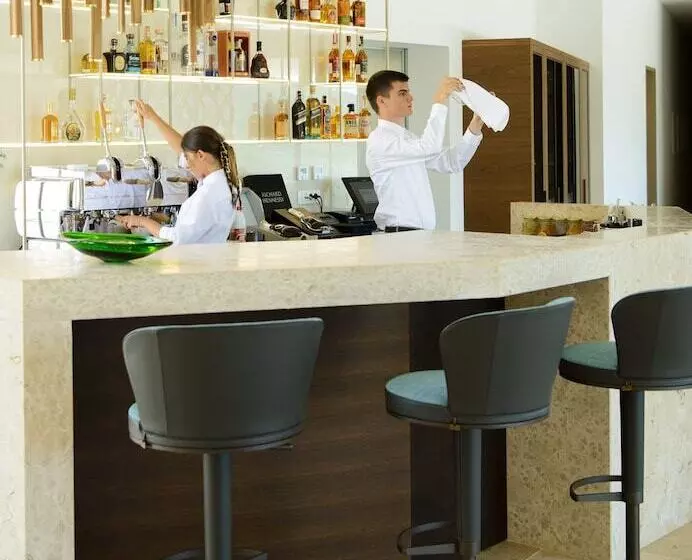 ホテル Villa Nai 3.3