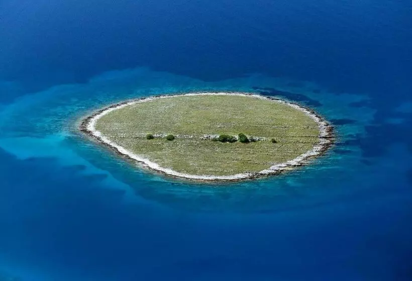 ホテル Villa Nai 3.3