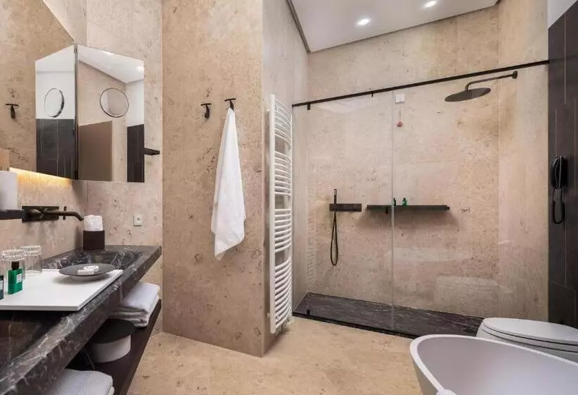 ホテル Villa Nai 3.3