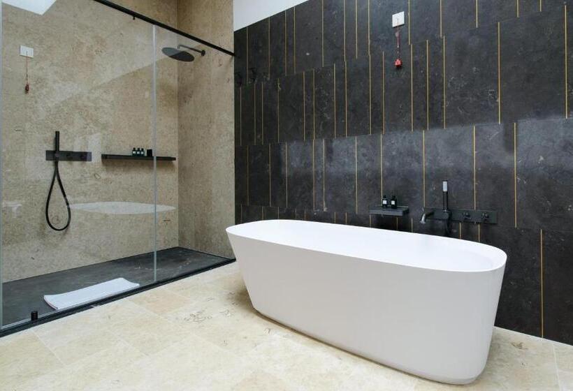 בית מלון כפרי Villa Nai 3.3