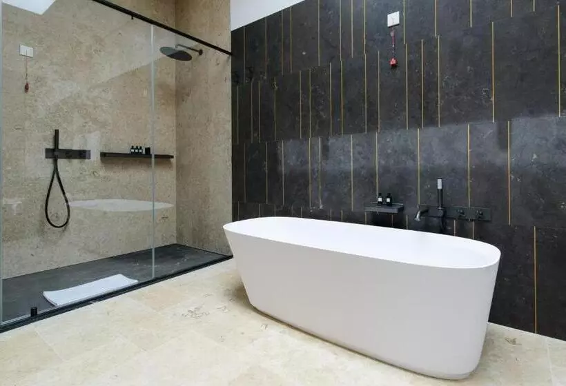 ホテル Villa Nai 3.3