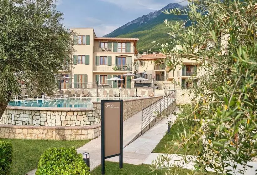 June Stay Lake Garda