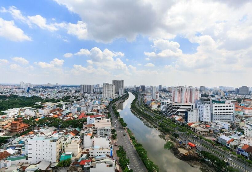 Kyn Apartment Rivergate Residence