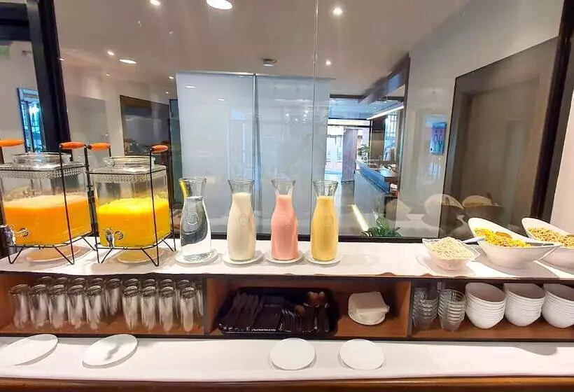 Madero Hotel & Suites