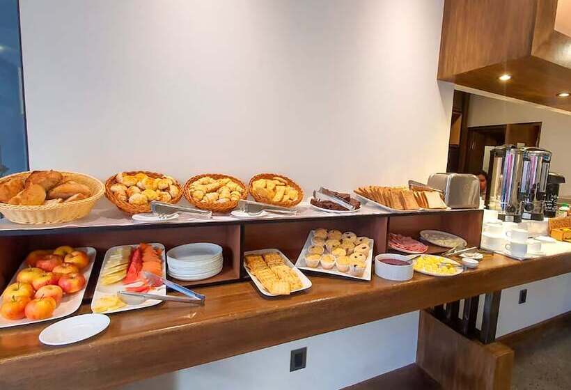 Madero Hotel & Suites