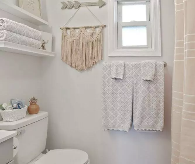 モーテル The Knolls