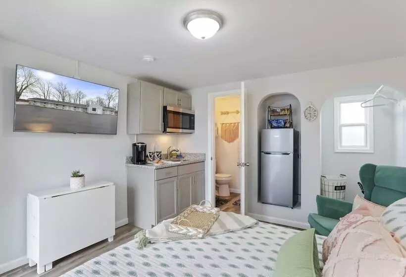 モーテル The Knolls