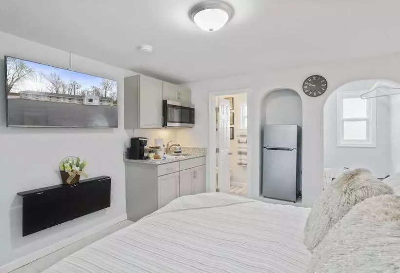 モーテル The Knolls