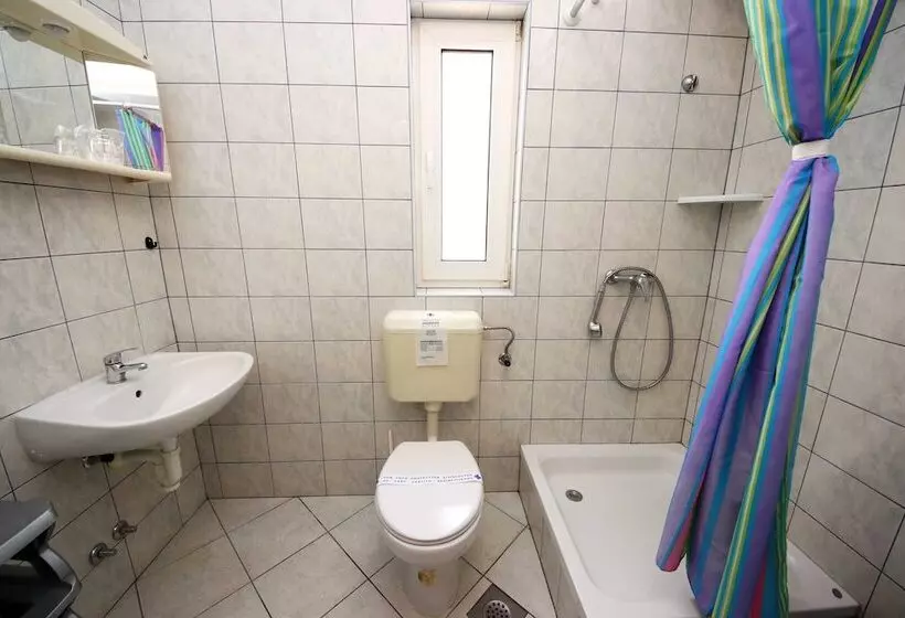 Majatalo Apartments & Rooms Villa Petra