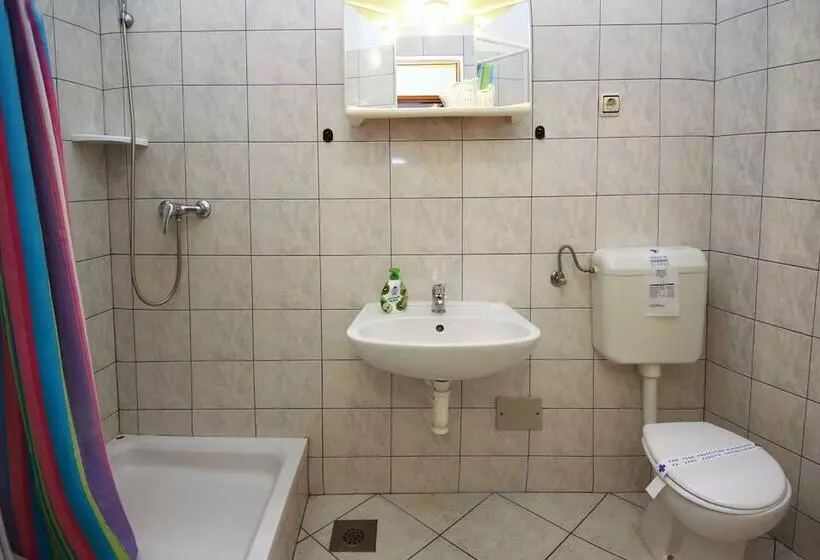 Majatalo Apartments & Rooms Villa Petra