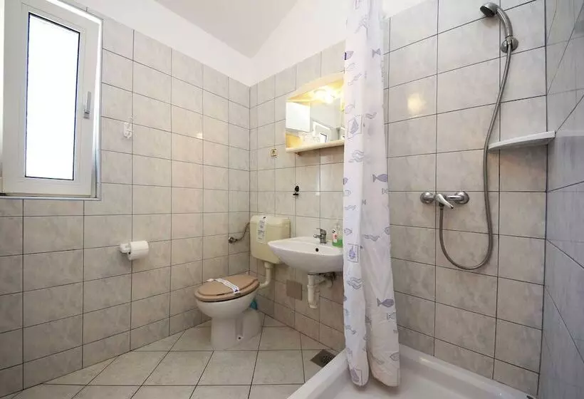 Majatalo Apartments & Rooms Villa Petra