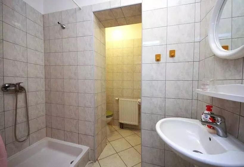 Majatalo Apartments & Rooms Villa Petra