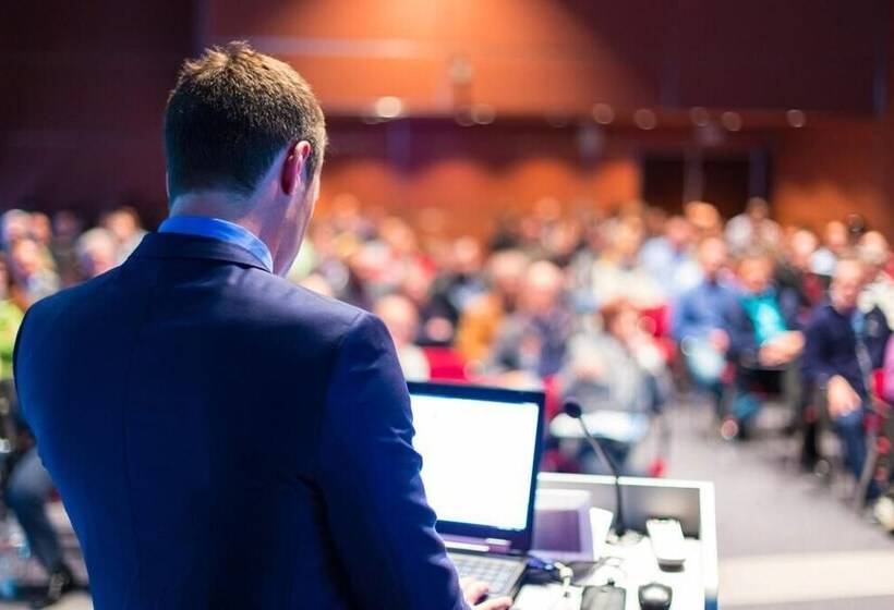 پانسیون Hostal Forum Tarragona