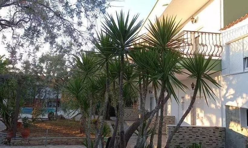 Majatalo Villa Iatrou