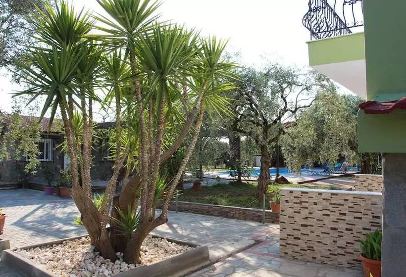 Majatalo Villa Iatrou