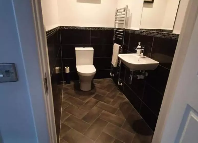 レジデンス 4 Bed House In Elgin, Optional Fee For Hot Tub
