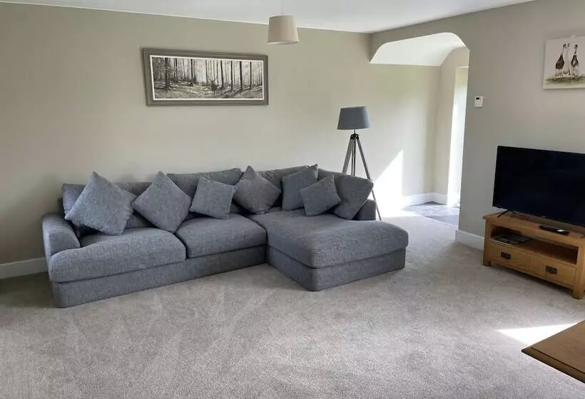 Teviot Cottage 7 Fenton Hill Farm