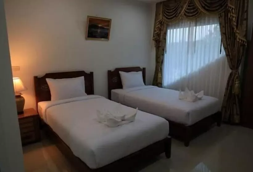 Hotelli De Complex Apartment