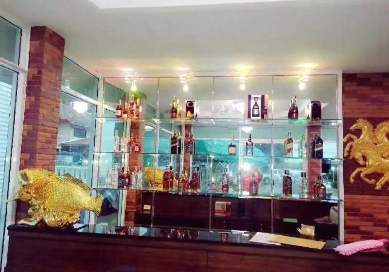 Hotelli De Complex Apartment