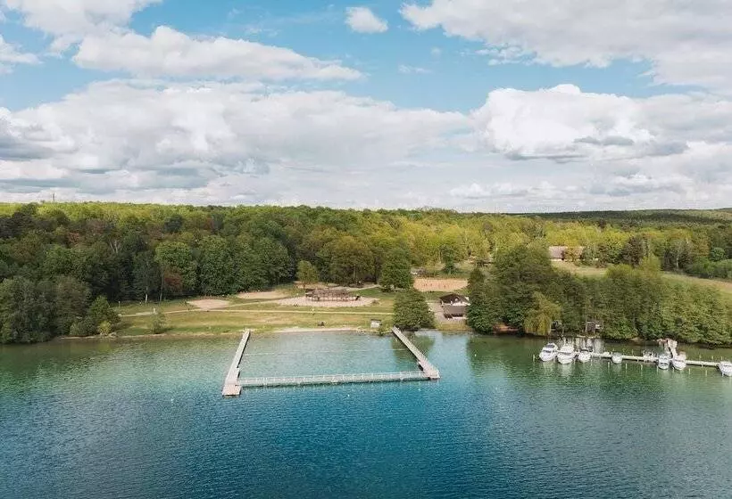 Hotelli Seezeit Resort