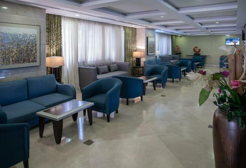 Отель Al Kiswah Towers