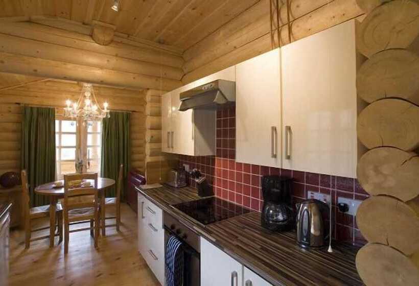 Bcc Loch Ness Log Cabins