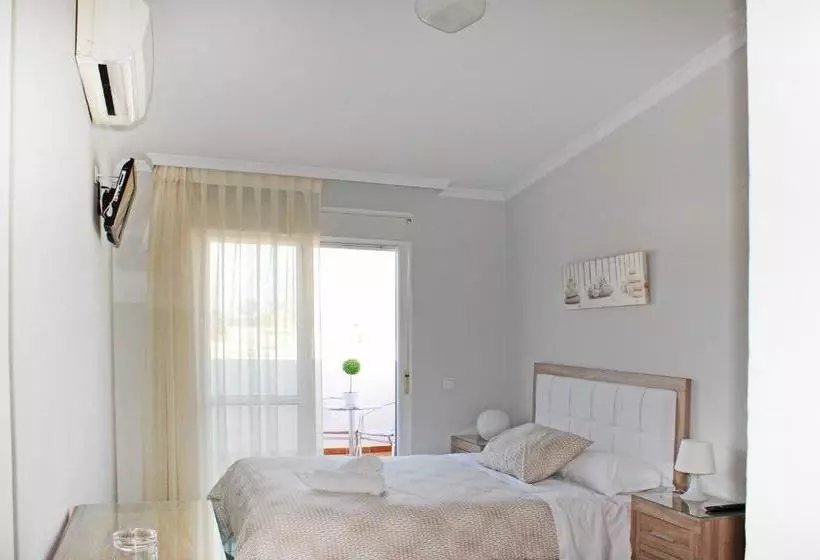 Hostal Acemar