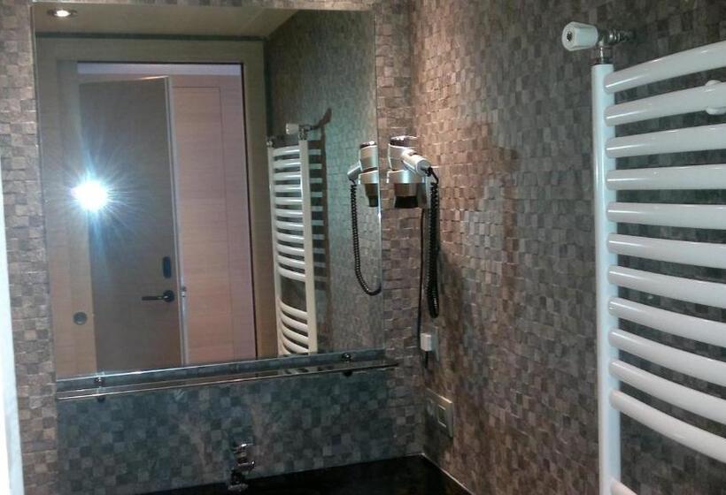 Hotelli 9 Sant Antoni