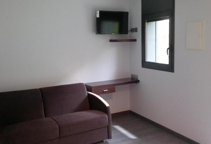 Hotelli 9 Sant Antoni