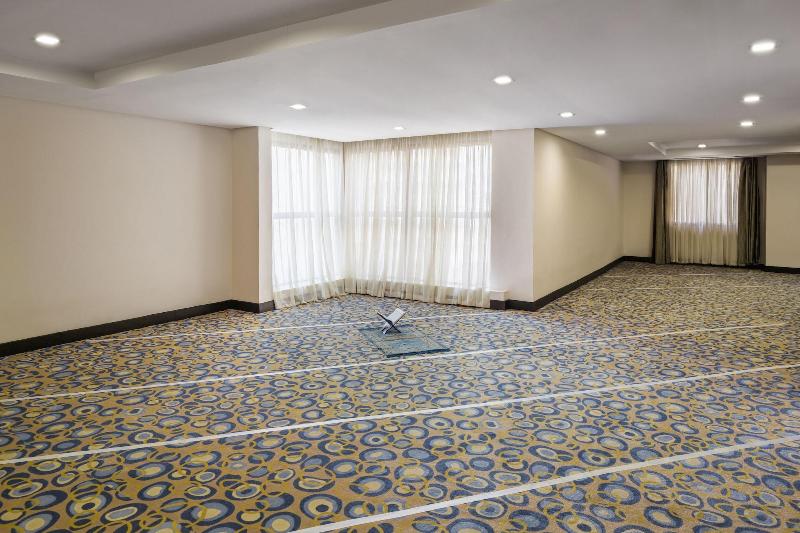 Отель Al Kiswah Towers