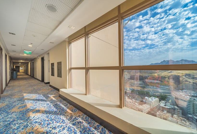 Отель Al Kiswah Towers