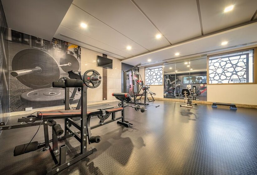 Отель Al Kiswah Towers