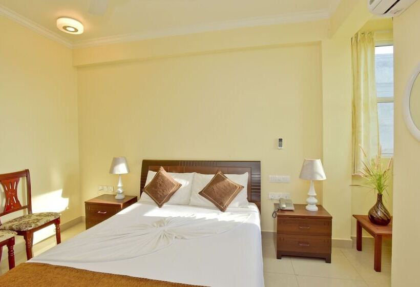 هتل Crystal Beach Inn