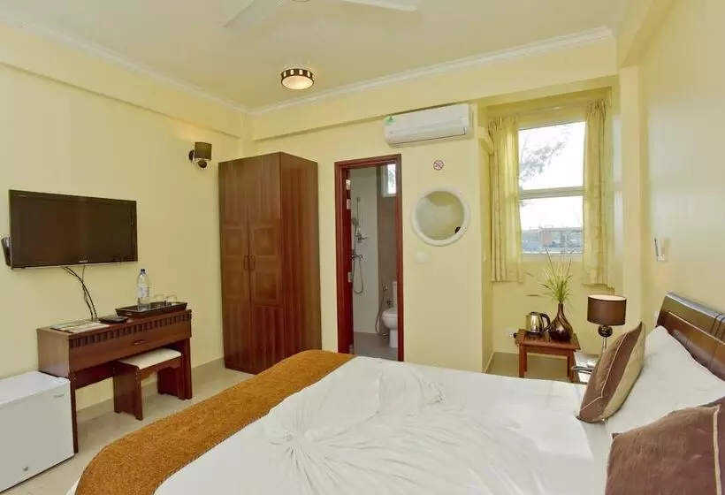 هتل Crystal Beach Inn