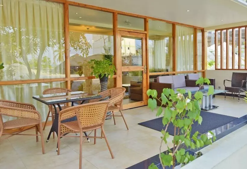 هتل Crystal Beach Inn