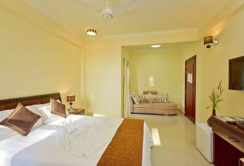 هتل Crystal Beach Inn