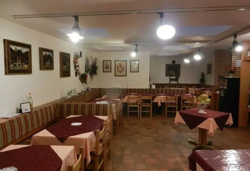 هتل Garni Gonzaga