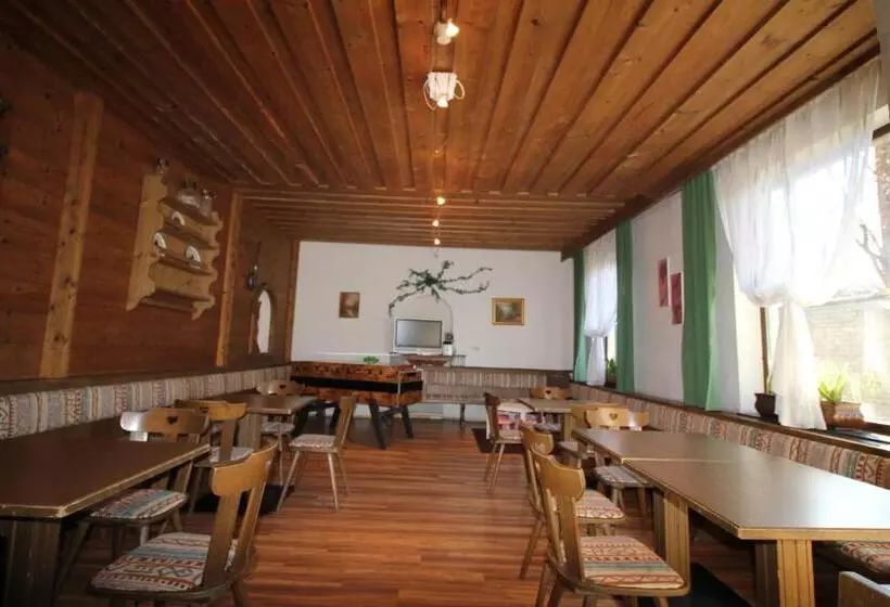 ホテル Gasthof Gotznerhof