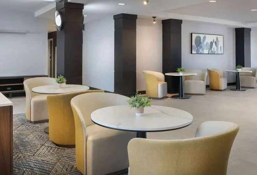 ホテル Homewood Suites By Hilton Cathedral City Palm Springs