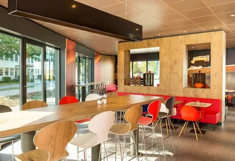 ホテル Ibis Muenchen Airport Sued