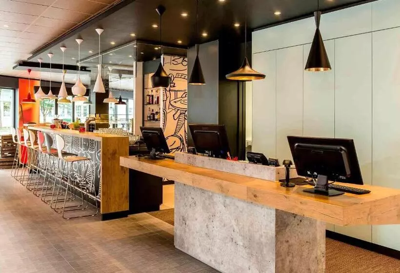 ホテル Ibis Muenchen Airport Sued