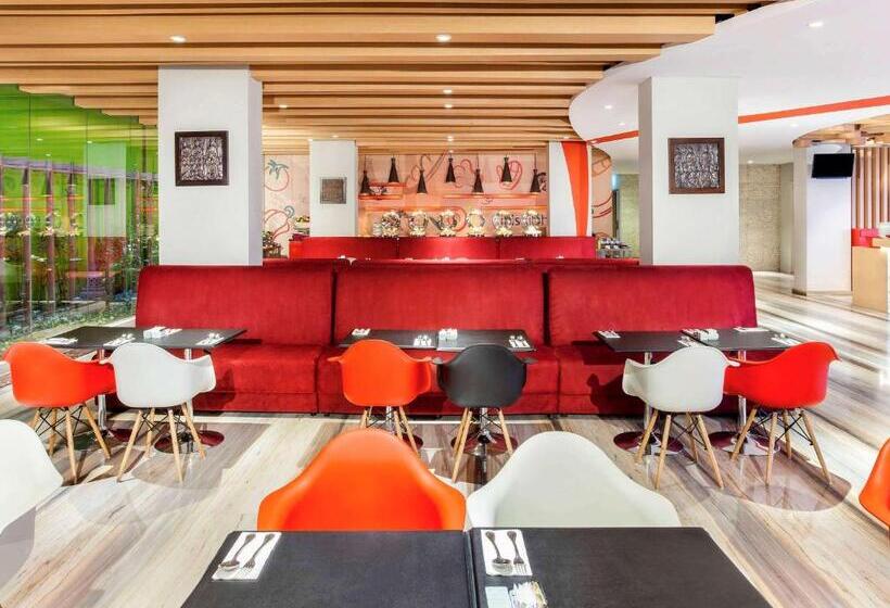 酒店 Ibis Yogyakarta Adi Sucipto