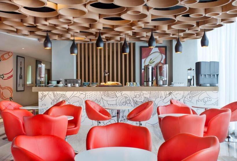 酒店 Ibis Yogyakarta Adi Sucipto