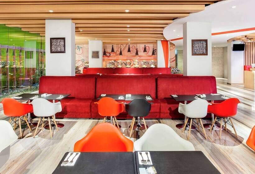 酒店 Ibis Yogyakarta Adi Sucipto