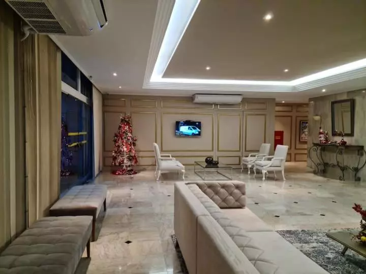 هتل Imperial Suites