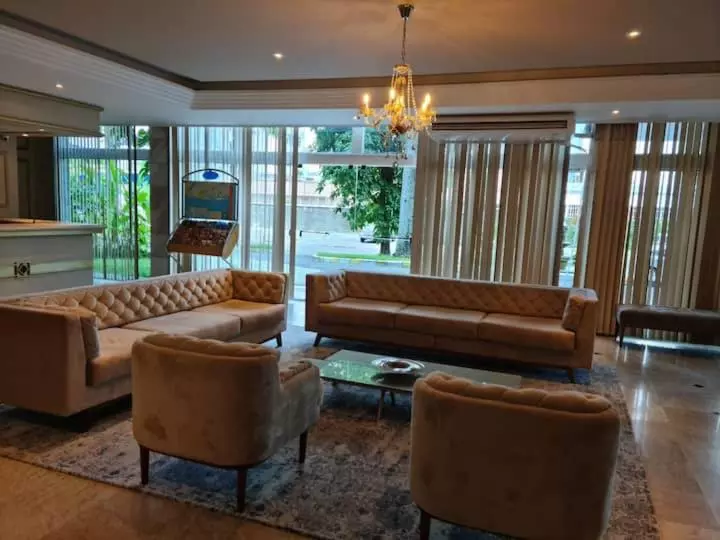 هتل Imperial Suites