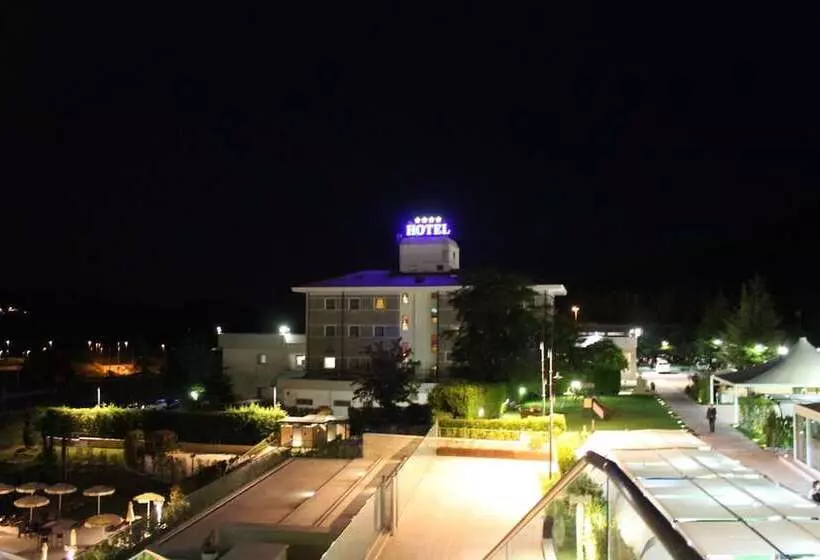 ホテル La Fonte dell'Astore