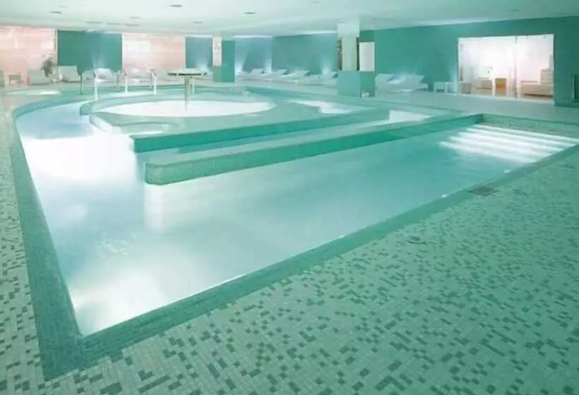 ホテル La Fonte dell'Astore