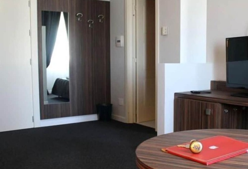 酒店 La Fonte dell'Astore