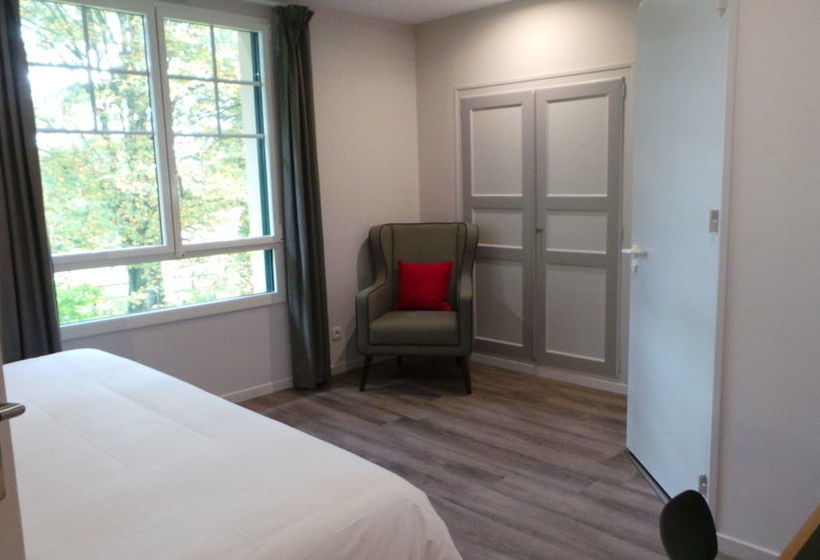 هتل Le Domaine De La Vallee